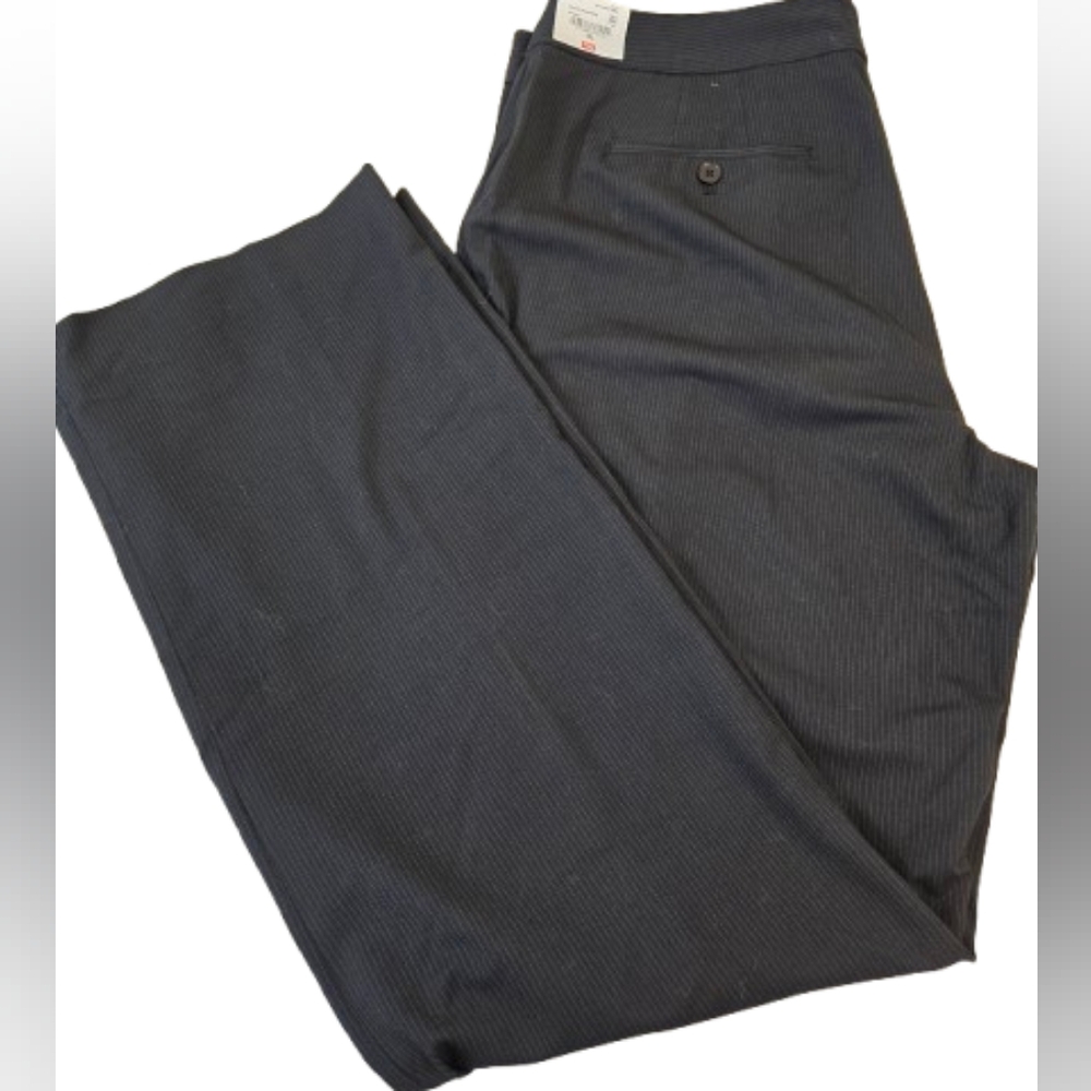 NWT Liz Claiborne Black Pinstripe Trousers Size 16 Long
